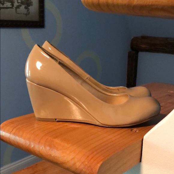 chinese laundry wedges dsw